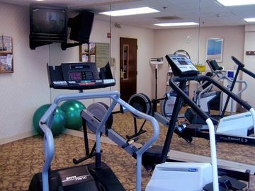 HAMPTON INN PHILADELPHIA-AIRPO4