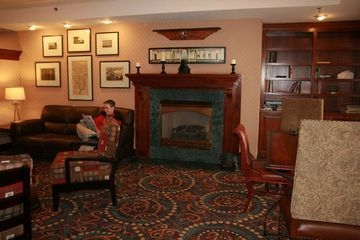 HAMPTON INN PHILADELPHIA-AIRPO1