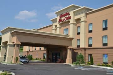 HAMPTON INN & SUITES SHARON, PA HAMPTON INN & SUITES SHARON, PA