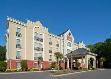 FAIRFIELD INN & SUITES CHARLES1