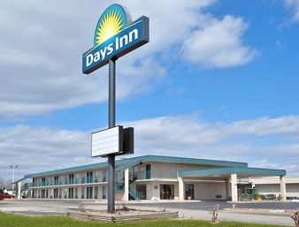 DAYS INN RIPLEY0