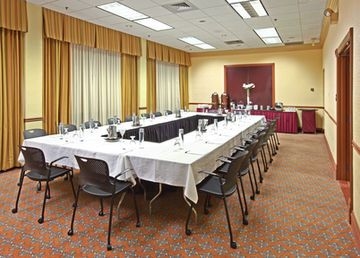 Crowne Plaza Dallas-Market Cen1