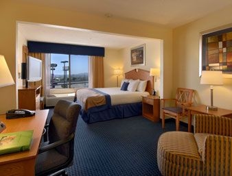Wingate Inn & Suites El Paso4
