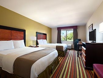 BAYMONT INN & SUITES ENNIS3