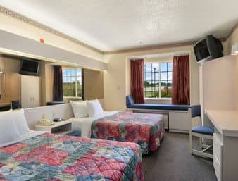MICROTEL INN & SUITES BY WYNDH MICROTEL INN & SUITES BY WYNDH