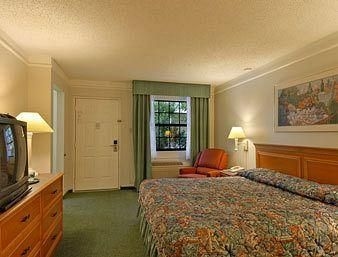 BAYMONT INN & SUITES LONGVIEW4