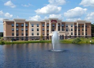 HAMPTON INN - SUITES MOUNT PLE HAMPTON INN - SUITES MOUNT PLE