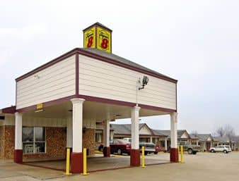 SUPER 8 NAVASOTA SUPER 8 NAVASOTA