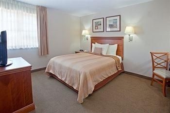 CANDLEWOOD SUITES PORT ARTHUR/2