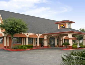 DAYS INN SAN ANTONIO/ATT CENTER DAYS INN SAN ANTONIO/ATT CENTER