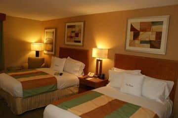 DOUBLETREE BY HILTON RICHMOND DOUBLETREE BY HILTON RICHMOND