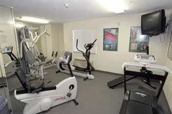 CANDLEWOOD SUITES NEWPORT NEWS/YORKTOWN