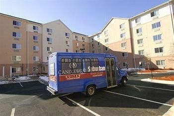 SUBURBAN EXTENDED STAY HOTEL WASH. DULLES4