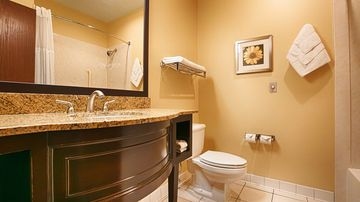 BEST WESTERN PLUS PLAZA BY THE4