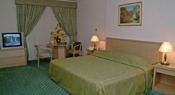 Ambassador Suites Jeddah Hotel Apartment2