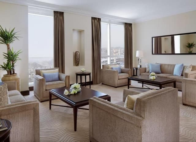 SUITE TWO BEDROOMS