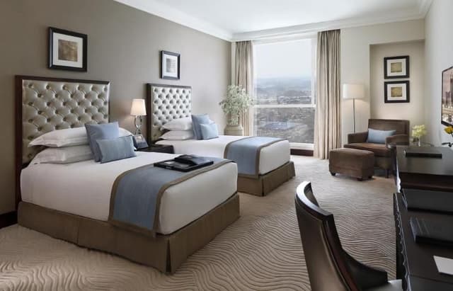 SUITE WITH VIEWS