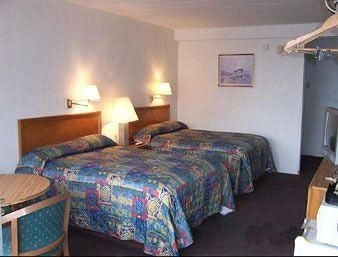 KNIGHTS INN BLUEFIELD1
