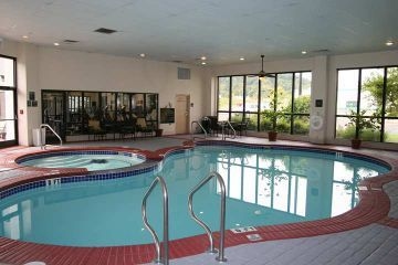 HAMPTON INN CHARLESTON-SOUTHRI3