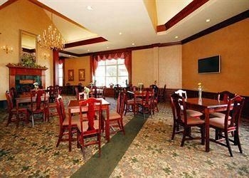 COMFORT SUITES GREEN BAY4