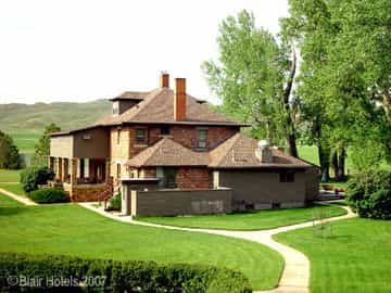 RANCH UCROSS