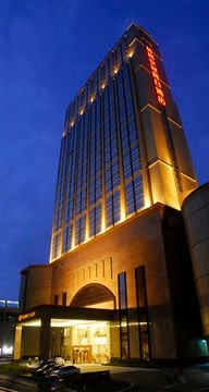 Crowne Plaza0