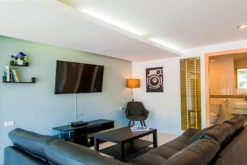 Deluxe Suite