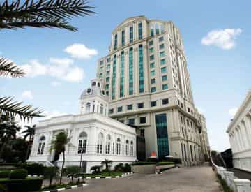 Grand Aston Medan