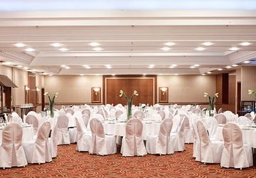 Courtyard by Marriott Warsaw Airport2