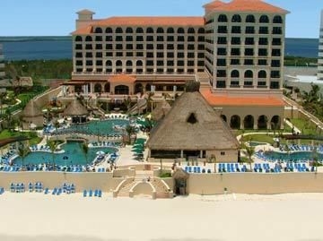 GR Solaris Cancun0