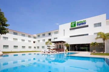 HOLIDAY INN EXPRESS PLAYACAR R HOLIDAY INN EXPRESS PLAYACAR R