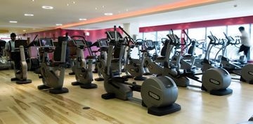 The Continental (Heathrow)3