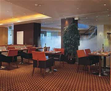 Holiday Inn Heathrow Ariel Holiday Inn Heathrow Ariel