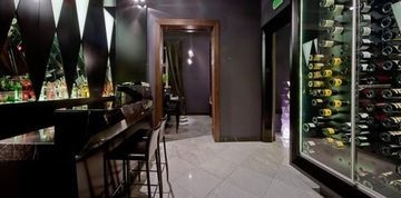 Platinum Palace3