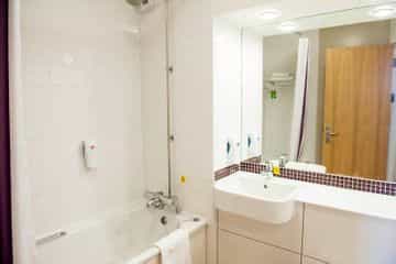 PREMIER INN SUTTON HARBOUR PREMIER INN SUTTON HARBOUR