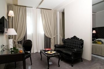 JUST HOTEL LOMAZZO FIERA4