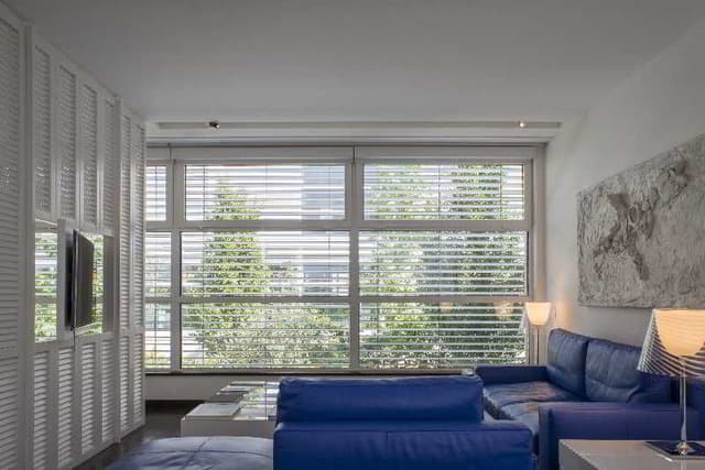 SUITE EXECUTIVE