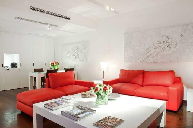 SUITE EXECUTIVE