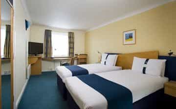 HOLIDAY INN EXPRESS HOLIDAY INN EXPRESS