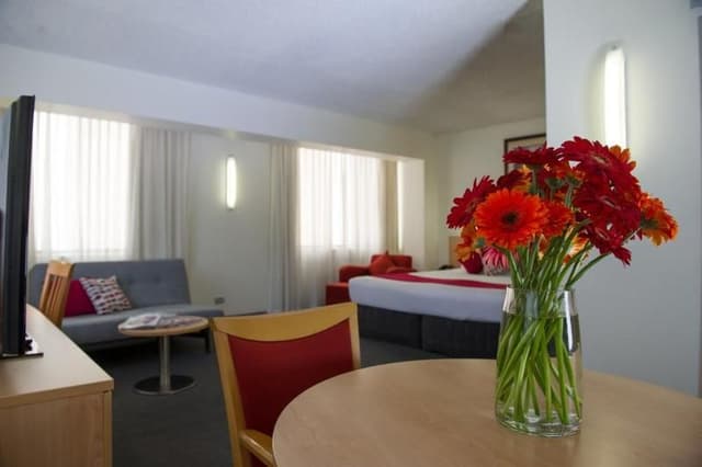 SUITE ECONOMY PREMIUM