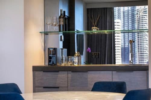 King Suite Flinders Casino River View