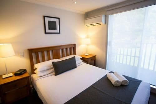 Small Double Room with Private Bathroom - Guest House