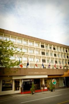Hotel Five540Forty0