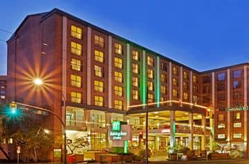Holiday Inn & Suites Downtown Holiday Inn & Suites Downtown