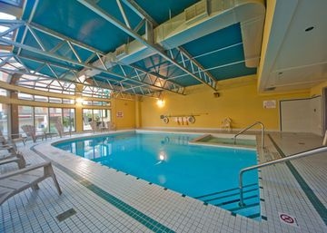 QUALITY HOTEL FALLSVIEW CASCAD4