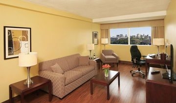 BEST WESTERN PLUS GATINEAU-OTT4