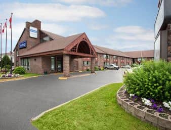 Travelodge Lakeshore Travelodge Lakeshore