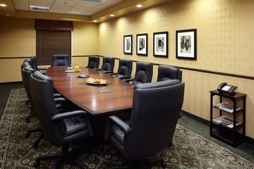 Hampton Inn - Suites By Hilton4