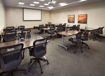 DT BY HILTON REGINA HOTEL CONF CTR4