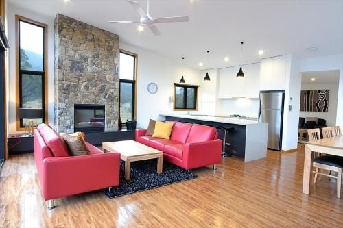 Lake Crackenback Resort & Spa (Lake Crackenback Resort and Spa)3